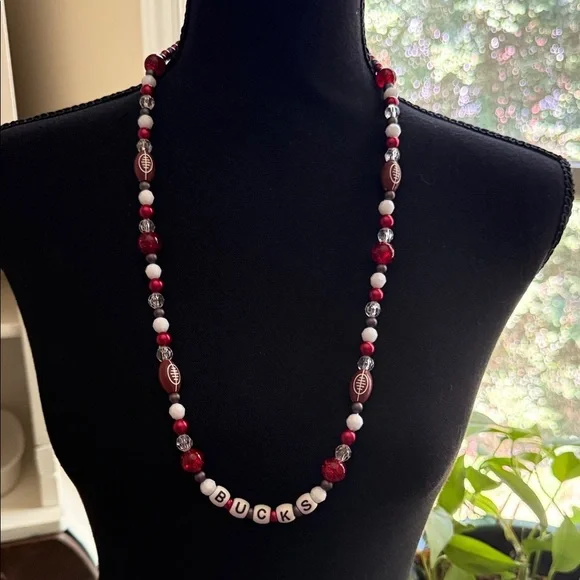 Bucks Red and White Beaded Necklace - Picture 2 of 9